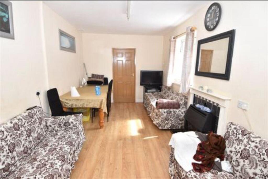 Additional image 4 of Kingswood Road, Moseley, Birmingham