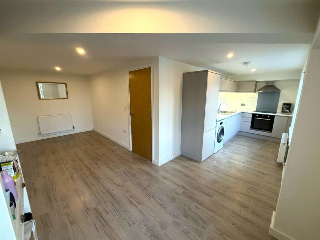 Additional image 4 of St. Marys Row, Moseley, Birmingham