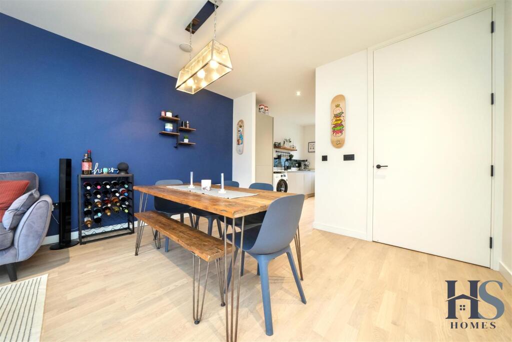 Additional image 4 of South Loop Park