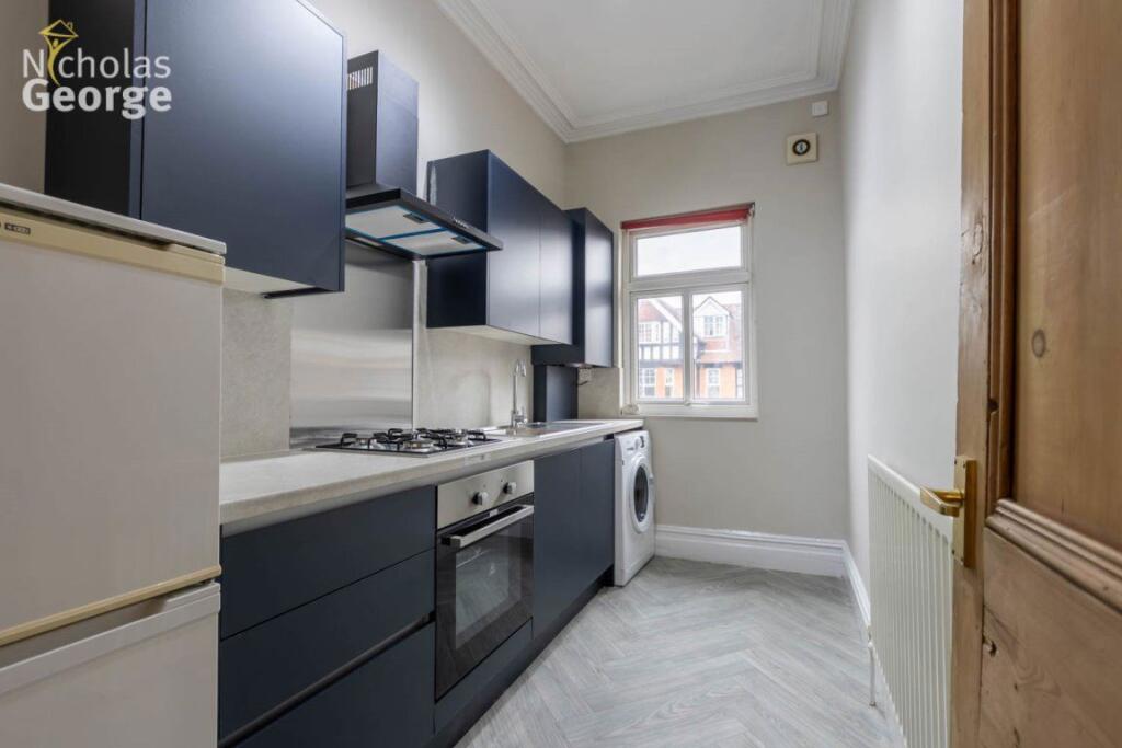 Additional image 12 of Grove Ave, Moseley, B13 9RU