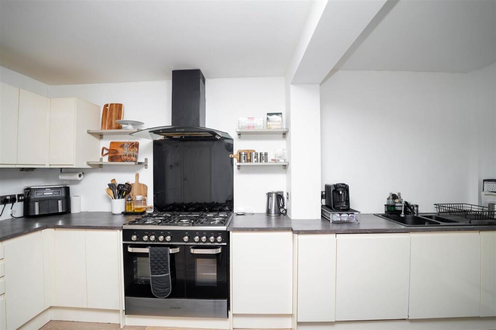 Additional image 7 of Kemsley Road, Birmingham, B14