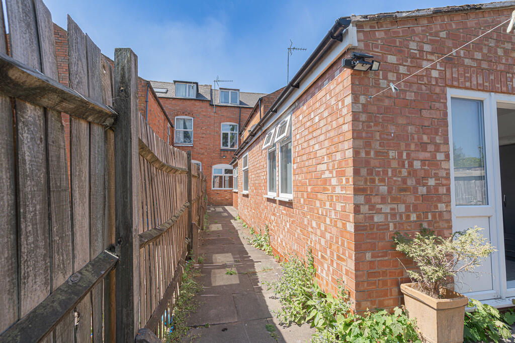 Additional image 25 of Yardley Wood Road, Moseley , Birmingham