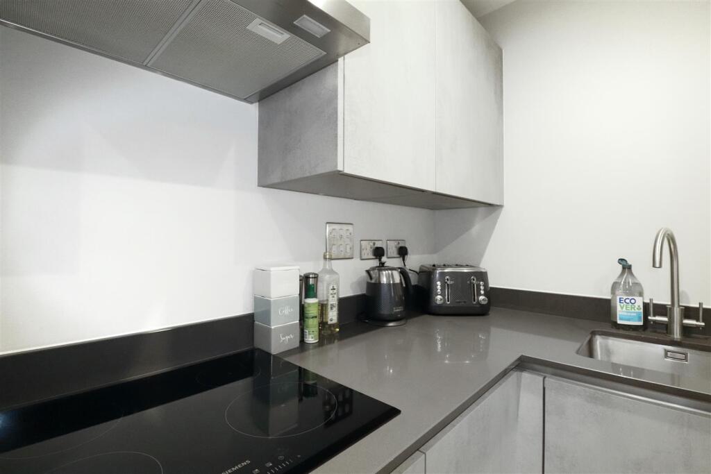 Additional image 8 of Wake Green Road, Birmingham