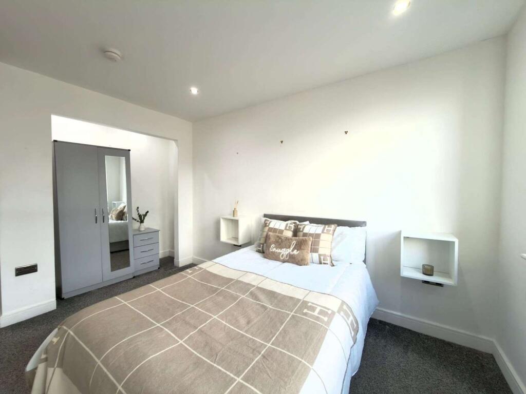 Additional image 10 of 5