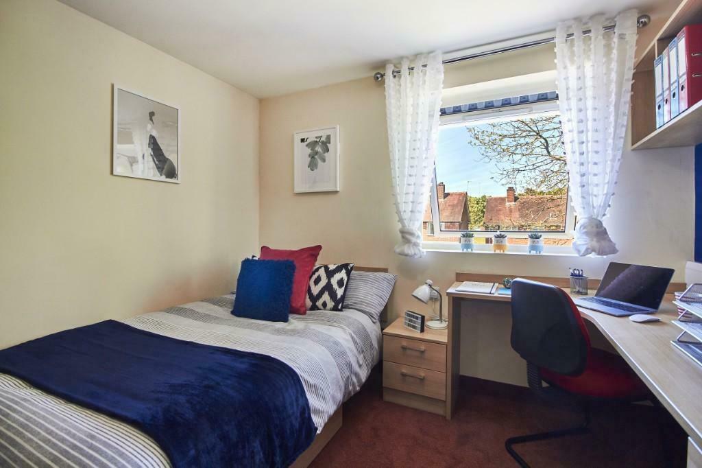 Cadnam Hall, Harborne, ensuite all inclusive amazing student rooms