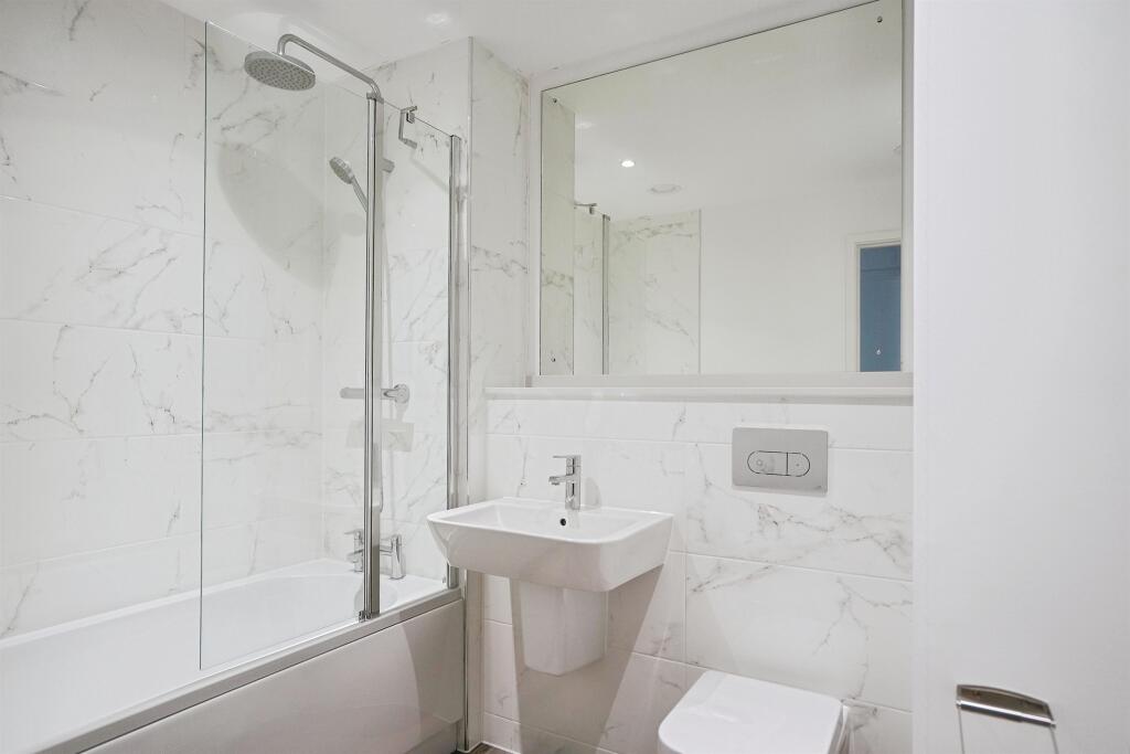 Additional image 26 of The Bank Tower 2, Birmingham