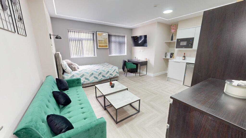 Park Hill Road, Harborne, B17 9HD