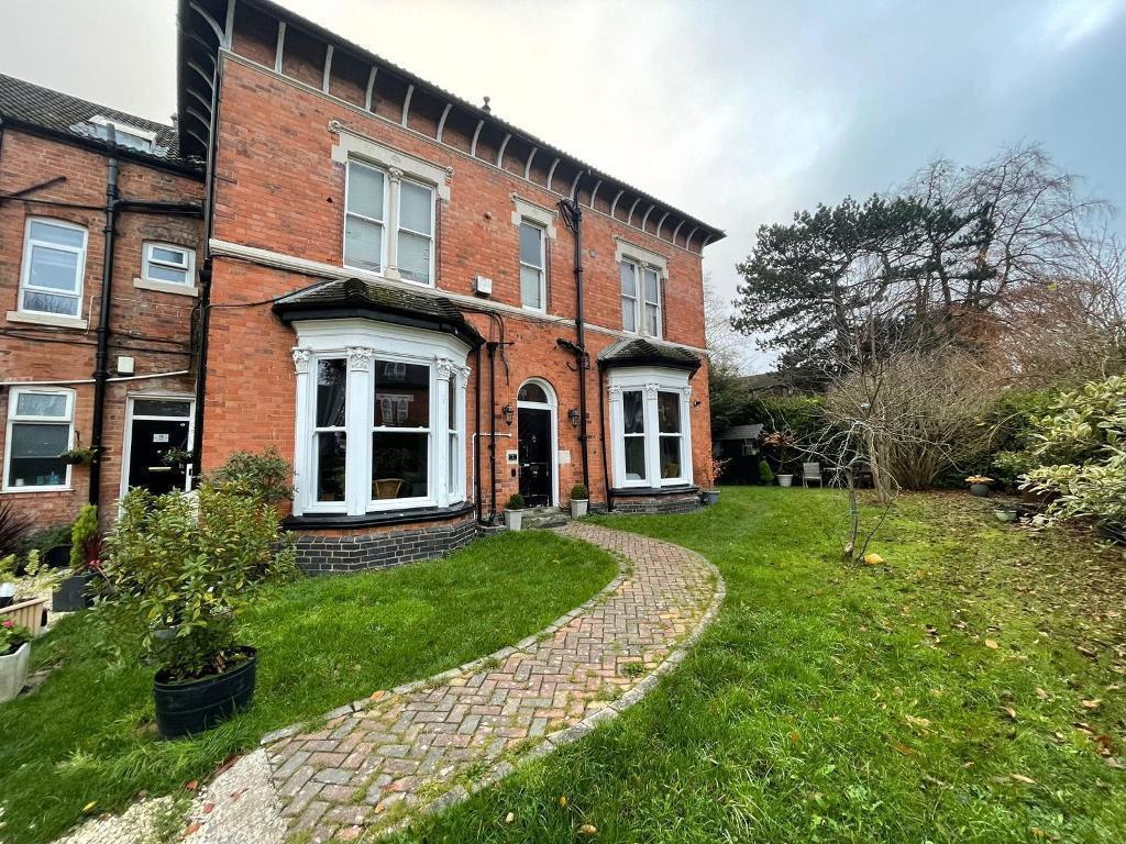 Rotton Park Road, Edgbaston, Birmingham, B16 9JH