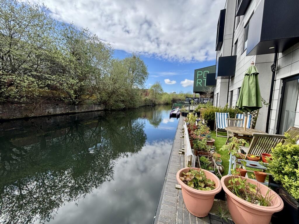 Additional image 19 of South Loop Park, Birmingham, West Midlands, B16