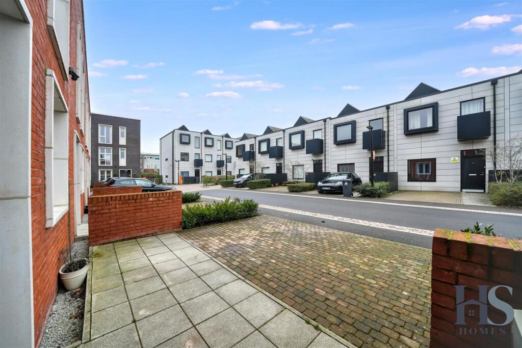 Additional image 12 of South Loop Park