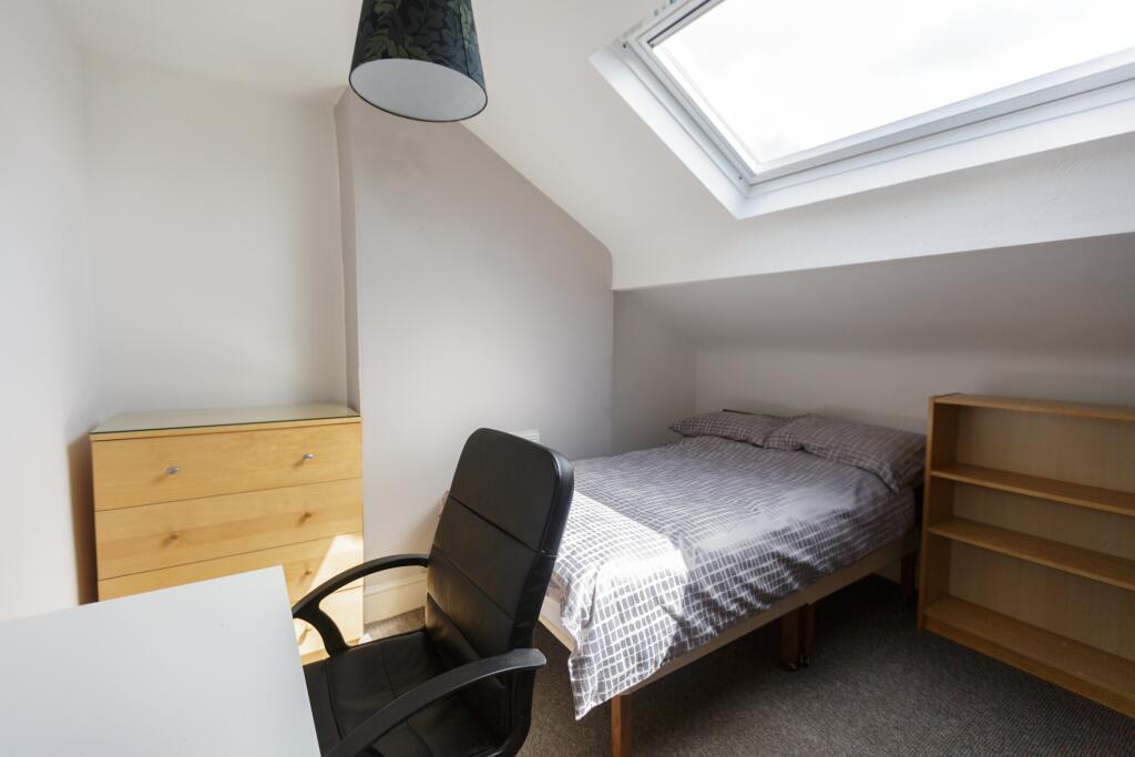 Additional image 8 of Mostyn Road - 5 bed, Edgbaston, West Midlands, B16