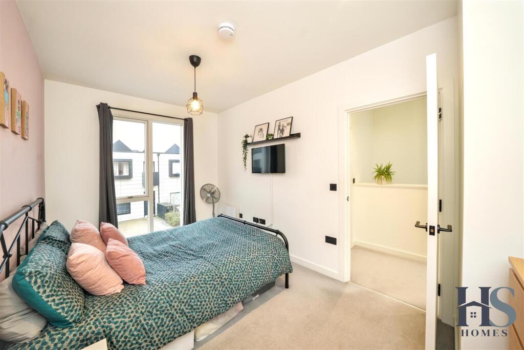 Additional image 15 of South Loop Park