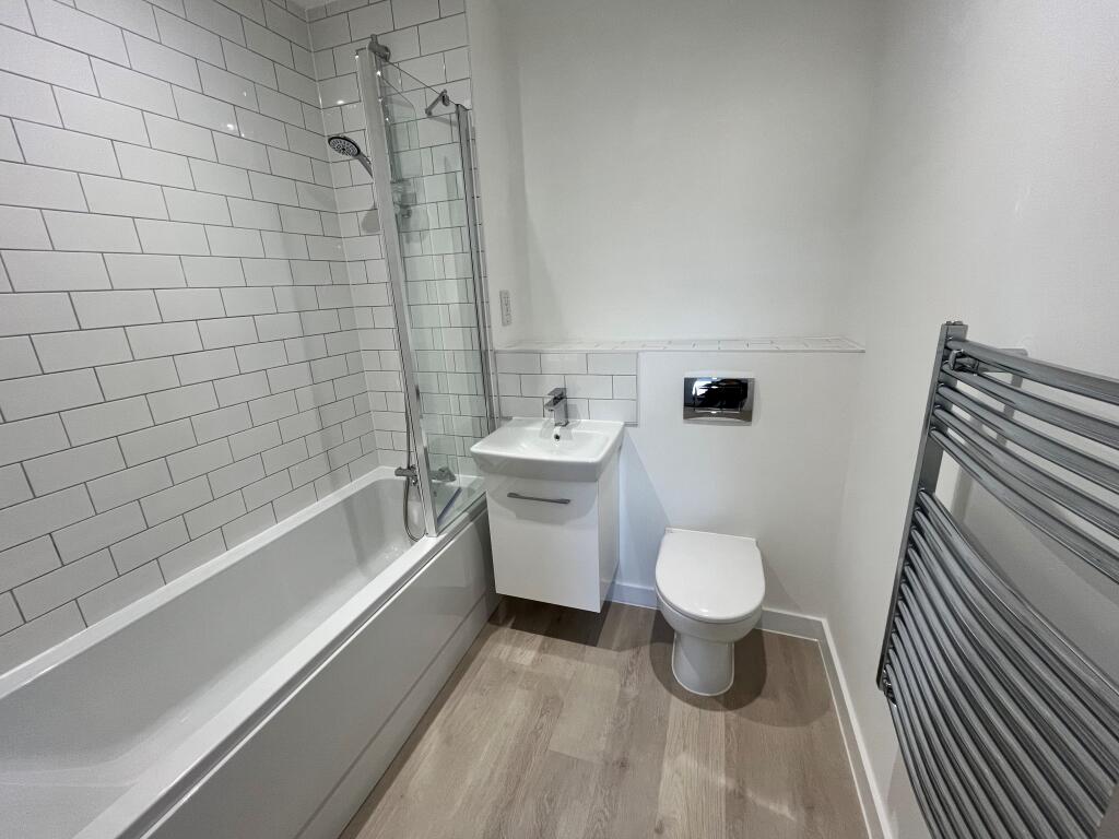 Additional image 4 of 1 Griffiths Close