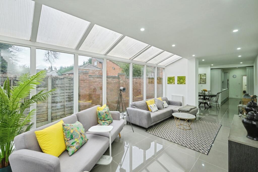 Reservoir Retreat, Birmingham, B16