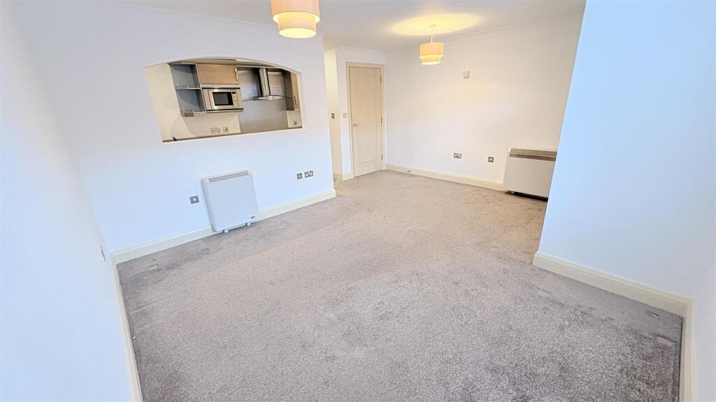 Additional image 3 of Darwin House, Moseley