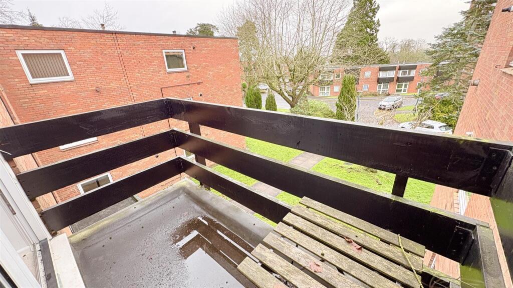 Additional image 16 of Robert Court, Wake Green Park, Moseley, Birmingham