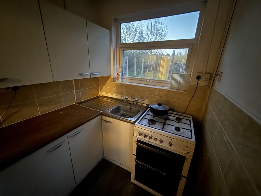 Additional image 13 of Harborne Lane Birmingham, B17