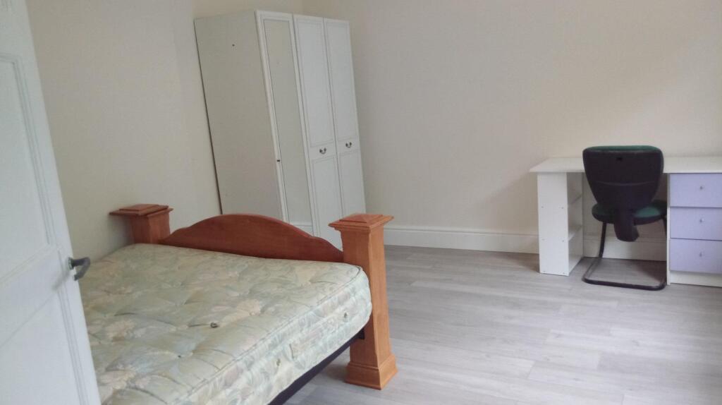 Additional image 5 of 47 Cadleigh Gardens, Harborne, Birmingham