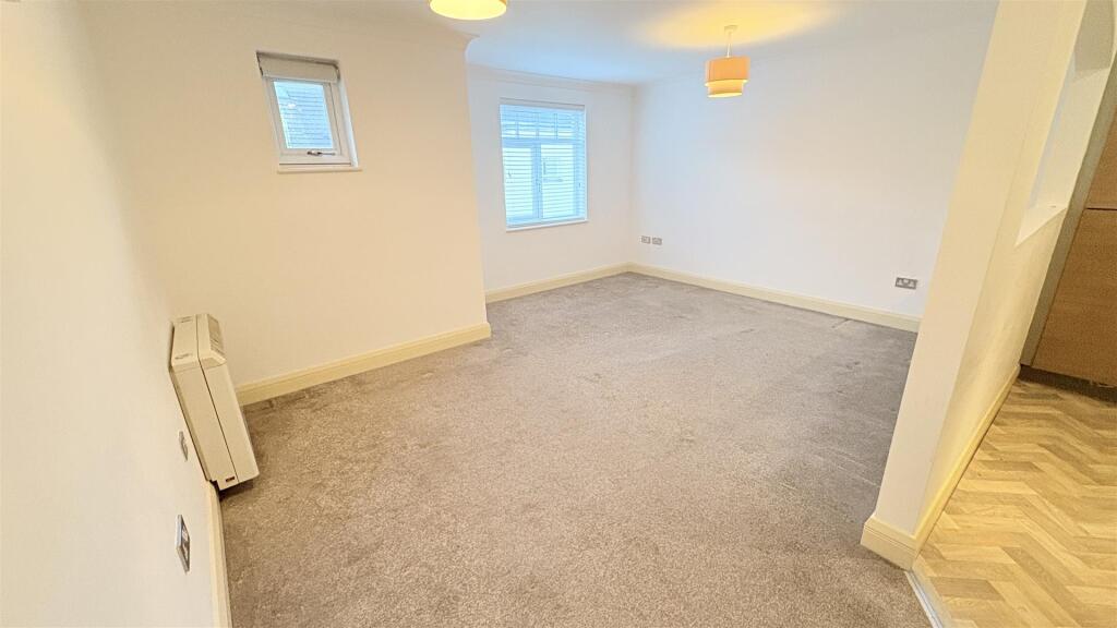 Additional image 14 of Darwin House, Moseley