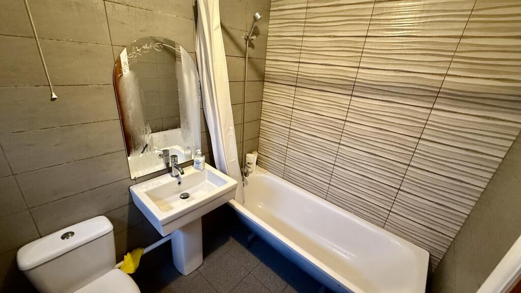 Additional image 5 of Tenby road,B13