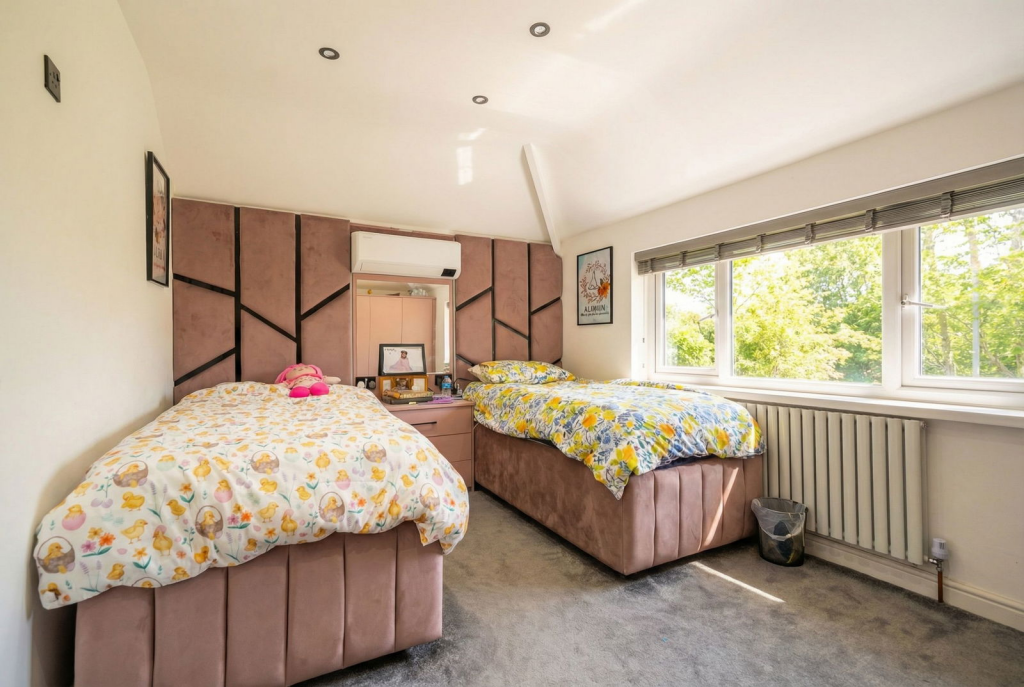 Additional image 13 of Yardley Wood Road, Billesley