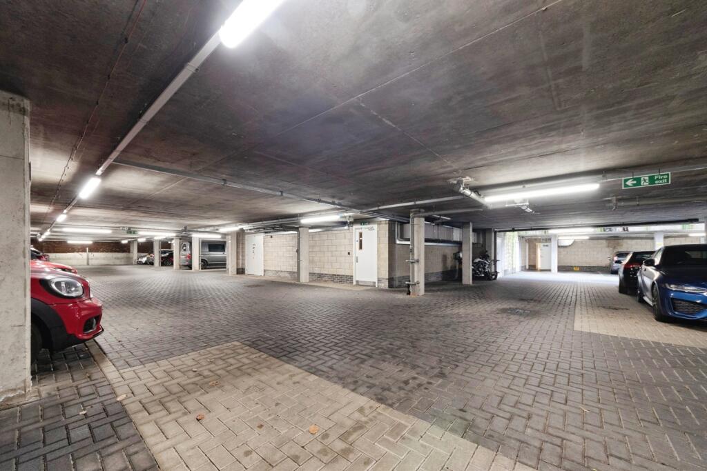 Additional image 17 of Alcester Road, Moseley, West Midlands, B13