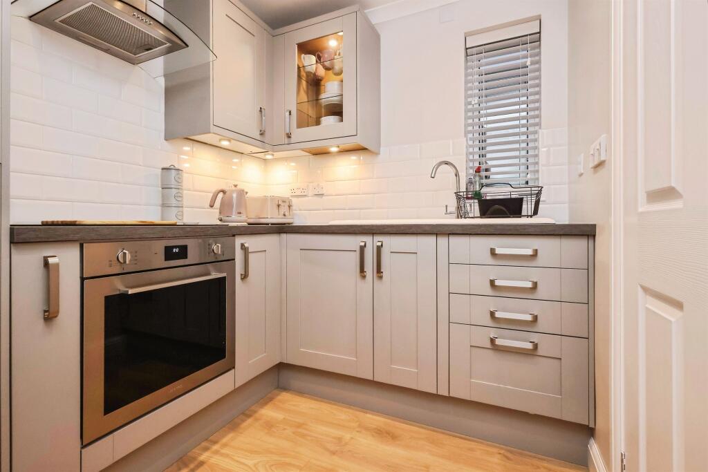 Additional image 8 of Yardley Wood Road, BIRMINGHAM