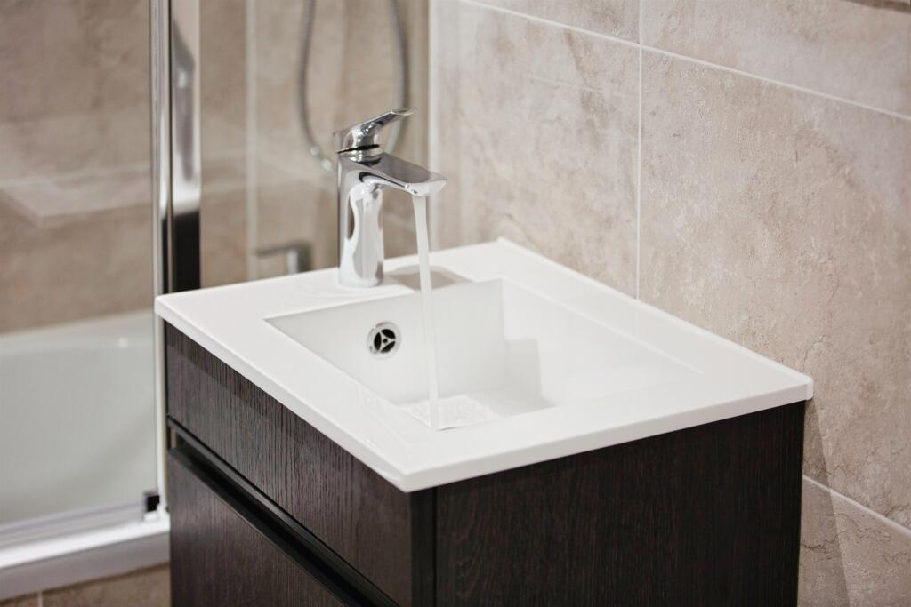 Additional image 12 of The Bank Tower 2, Birmingham