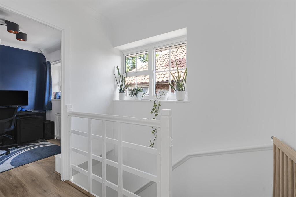 Additional image 10 of Barnfield Road, Welwyn Garden City