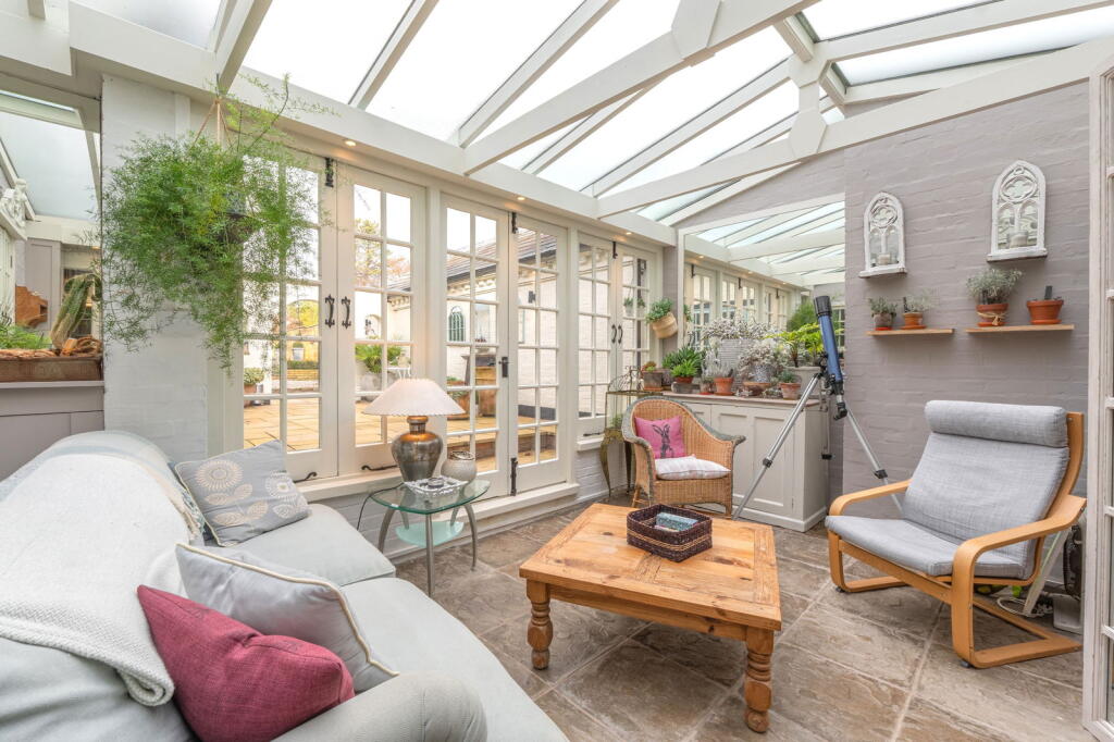 Additional image 4 of Avonbury House,  High Street, Bidford-on-Avon B50 4BU