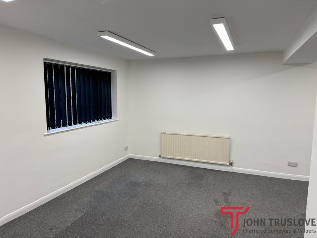 Additional image 5 of First Floor, 20 St. John Street, Bromsgrove, B61 8QY
