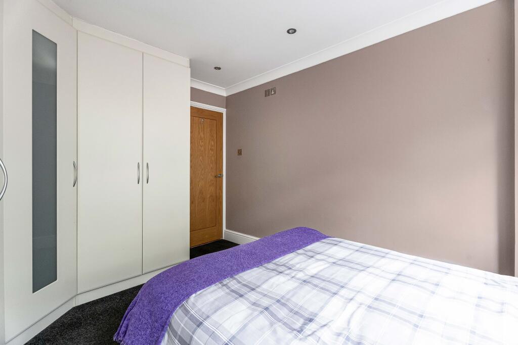 Additional image 13 of Great North Road, Welwyn, AL6