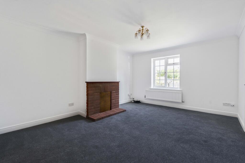 Additional image 4 of Junction Cottages, Blakemere Road, Welwyn Garden City, AL8