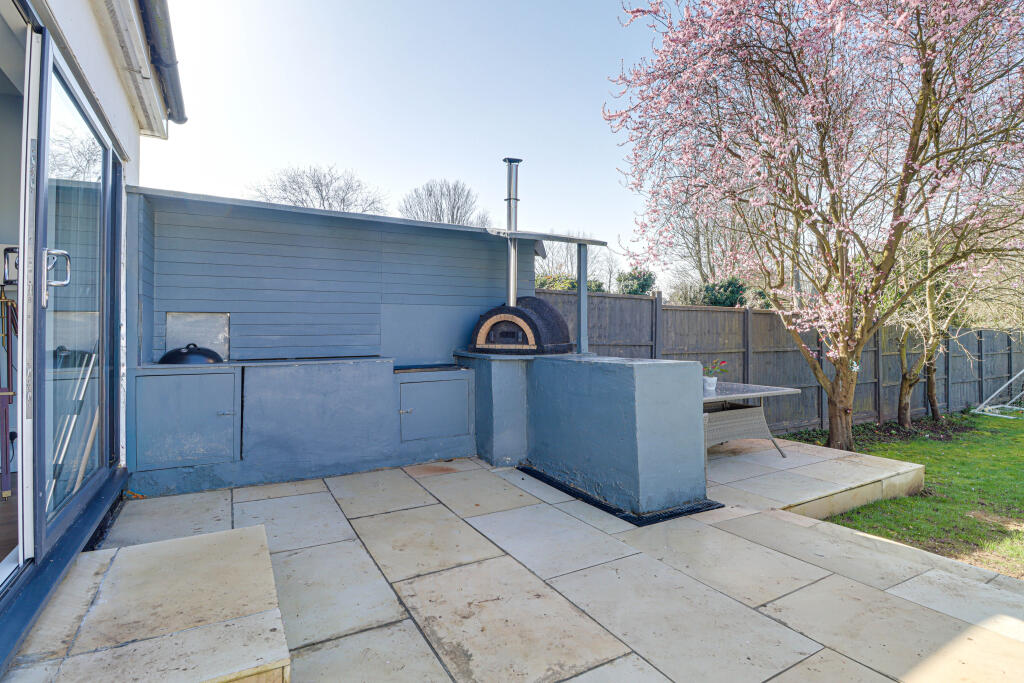 Additional image 23 of Vesta Avenue, St. Albans, Hertfordshire, AL1