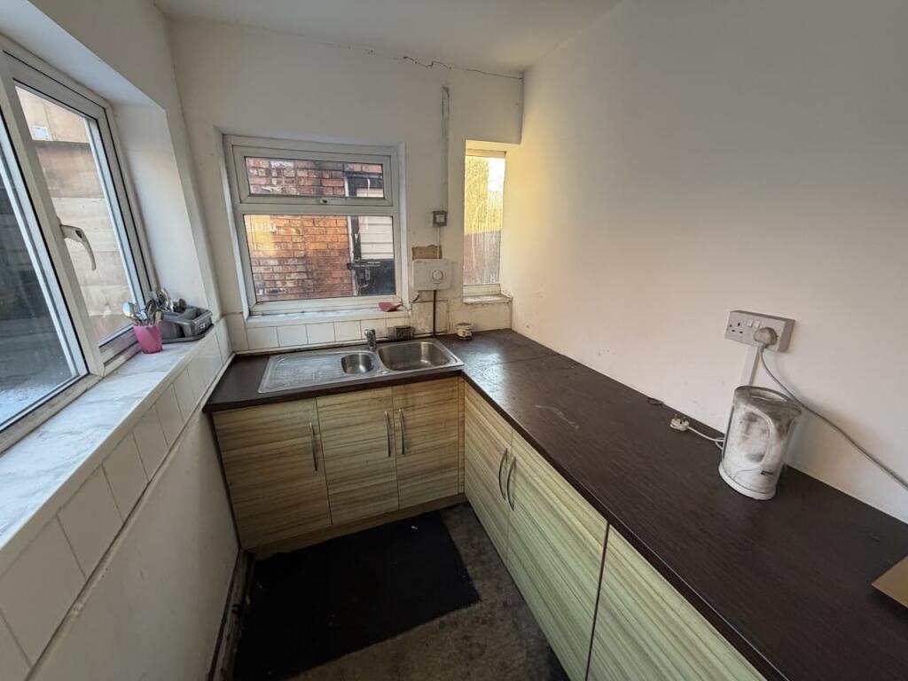 Additional image 5 of 139-143 Deykin Avenue, Witton, Birmingham, B6 7BG