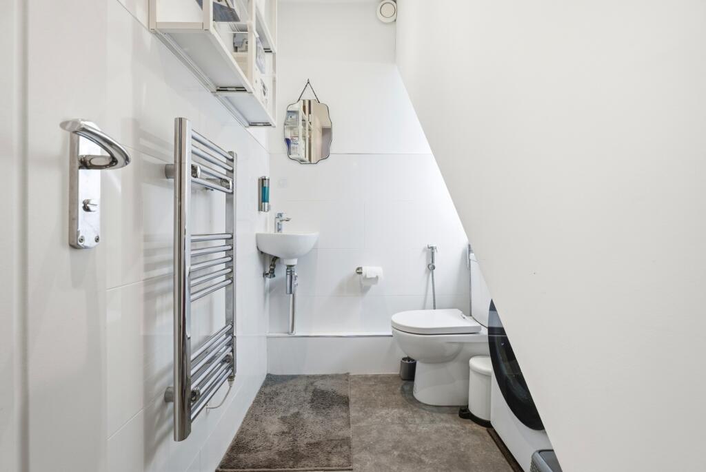 Additional image 11 of Craiglands, St. Albans, Hertfordshire, AL4