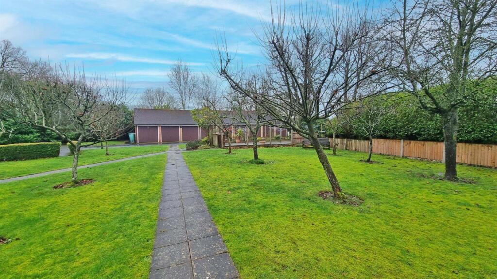 Additional image 13 of Silver Street, Wythall