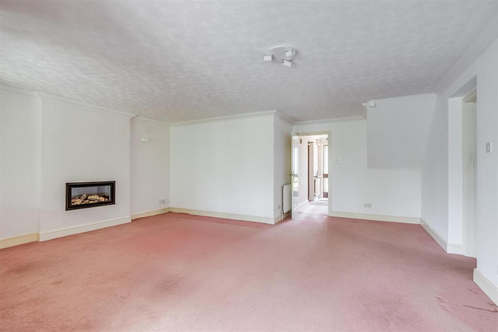 Additional image 4 of Whetstone Court, Welwyn