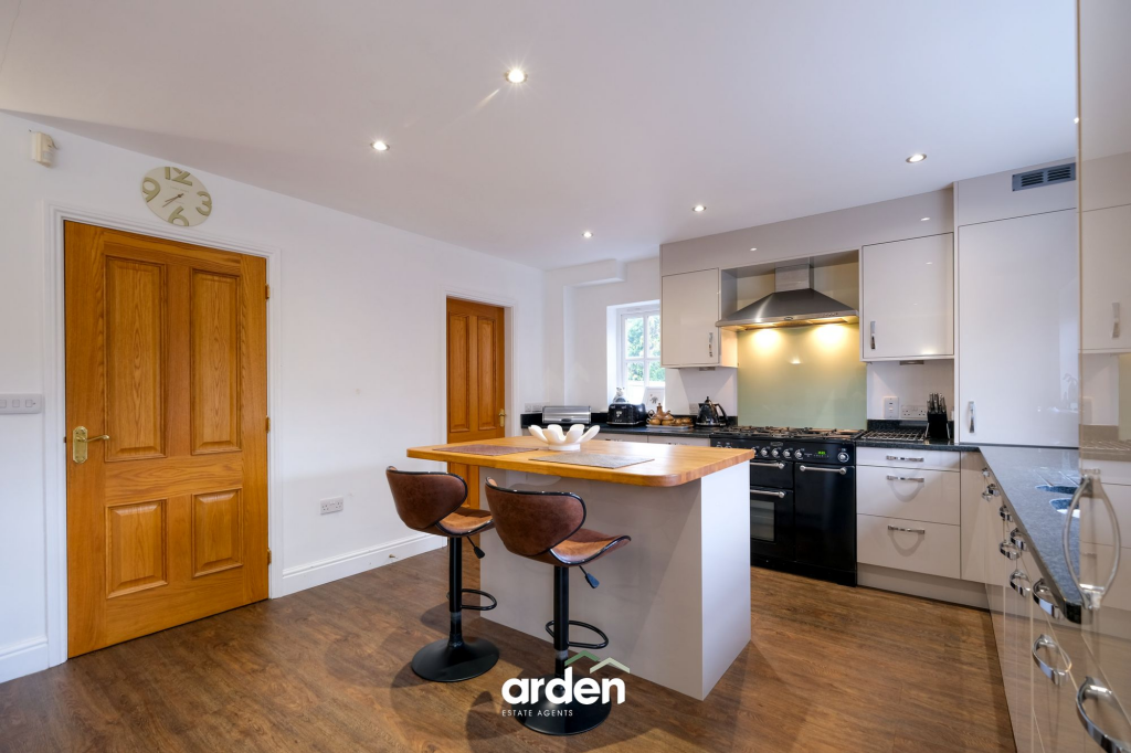 Additional image 3 of Hanbury Road, Hanbury, B60