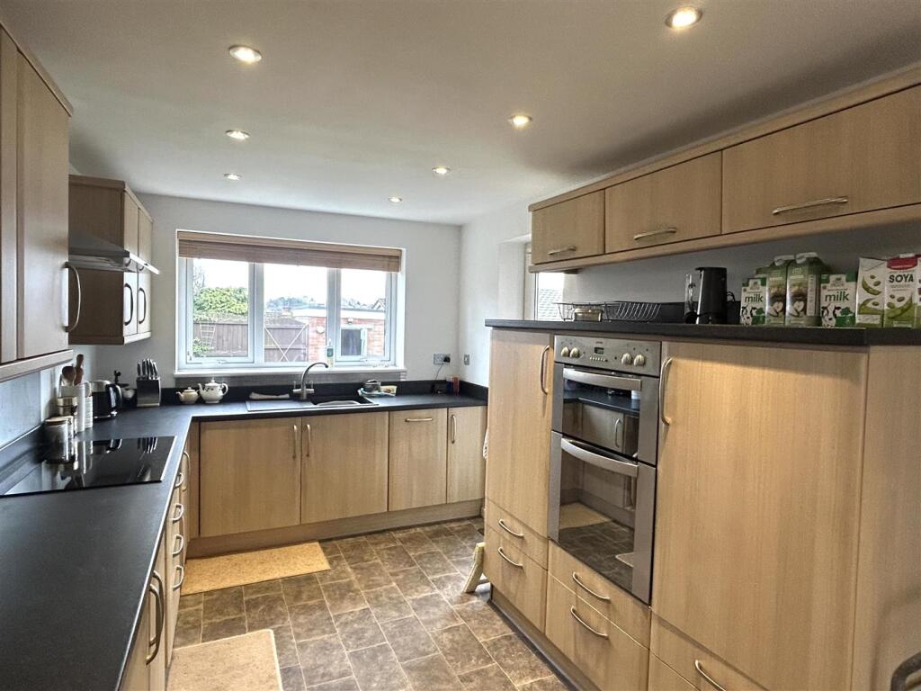 Additional image 9 of Greenbush Drive, Halesowen