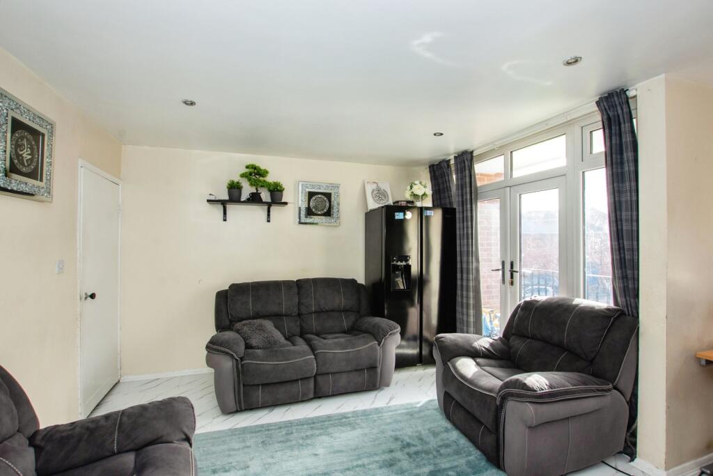 Additional image 12 of Darfield Walk, Birmingham, West Midlands, B12