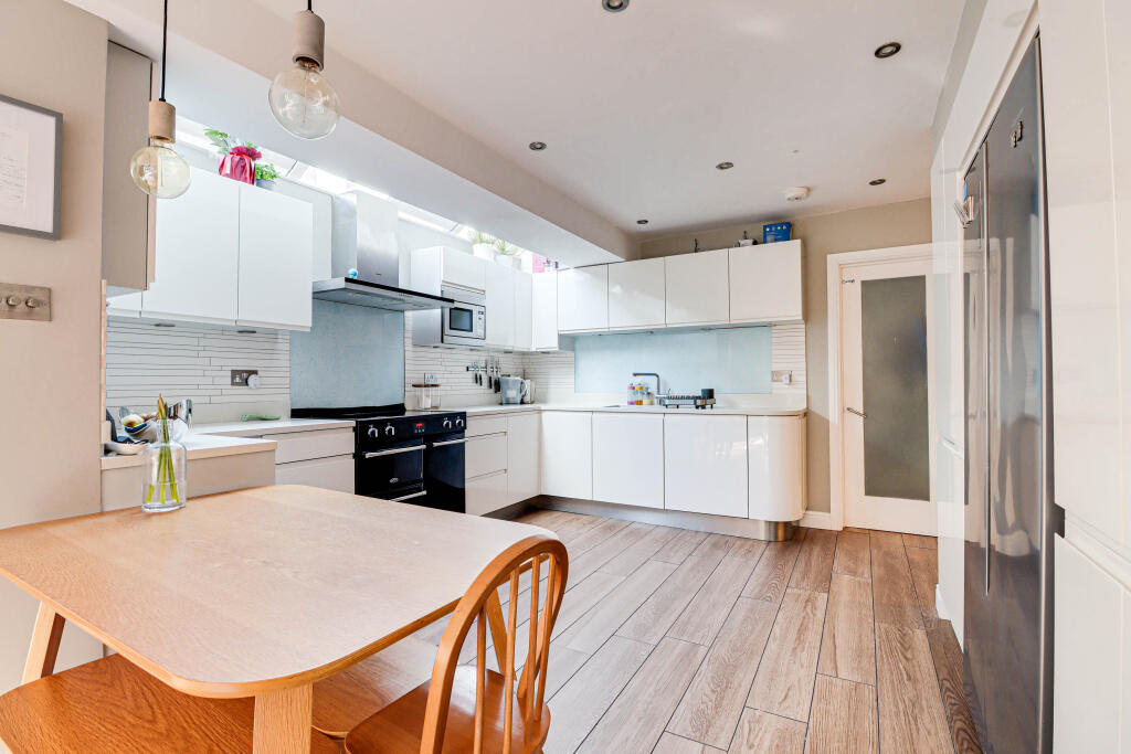 Additional image 24 of Piggottshill Lane, Harpenden, Hertfordshire, AL5