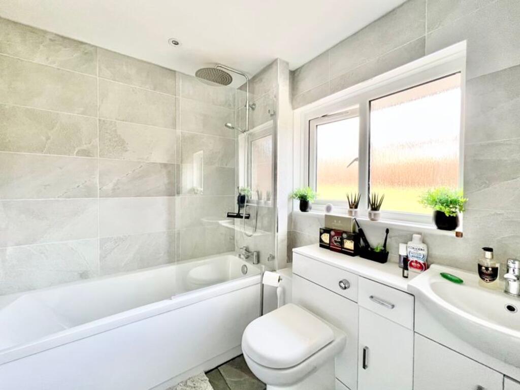 Additional image 9 of Northfield Road, Harpenden, AL5