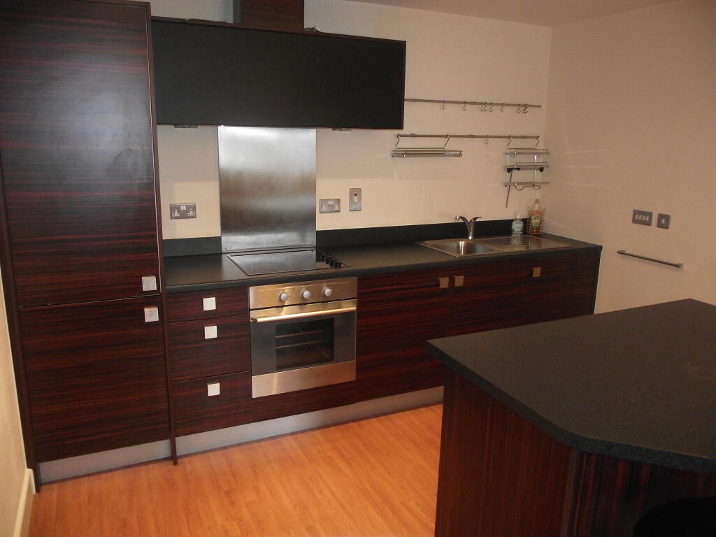 Additional image 2 of Sinope, Sherbourne Street