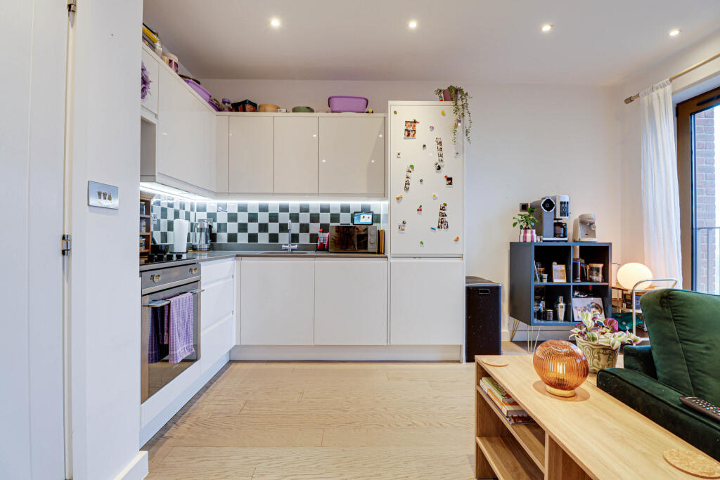 Additional image 7 of Grosvenor Road, St Albans, AL1