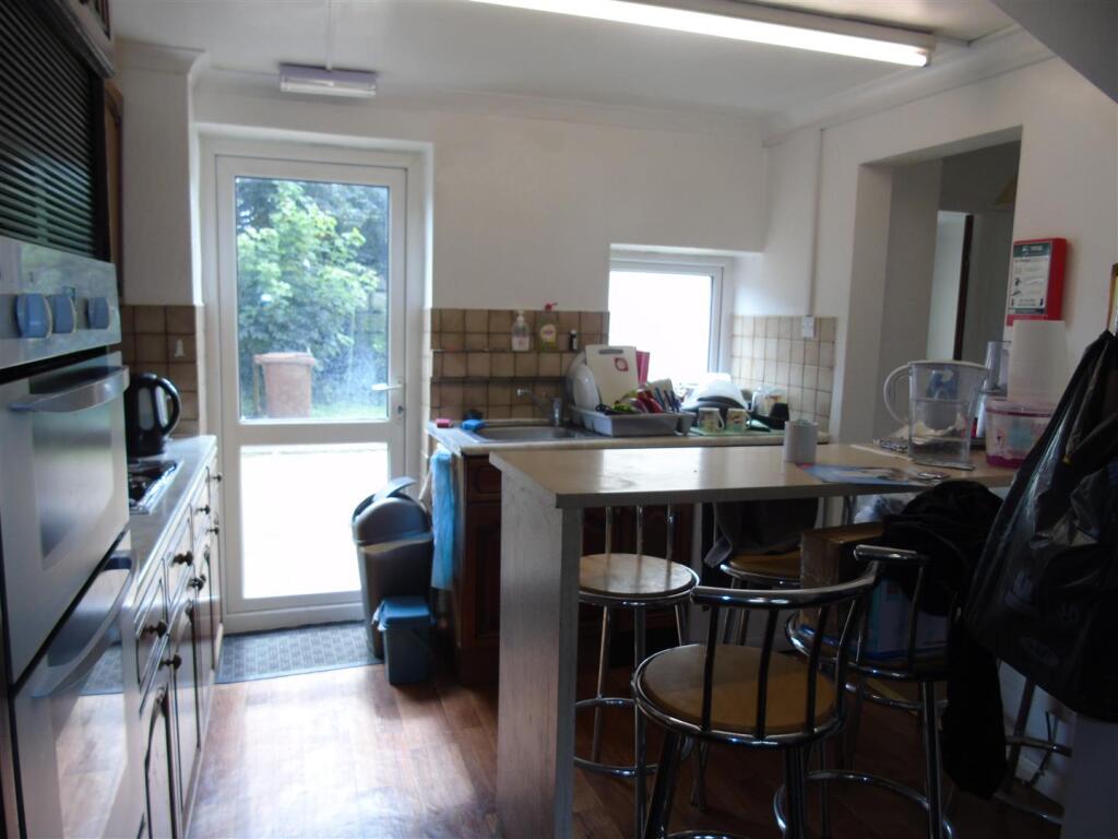 Additional image 15 of Robins Way, Hatfield