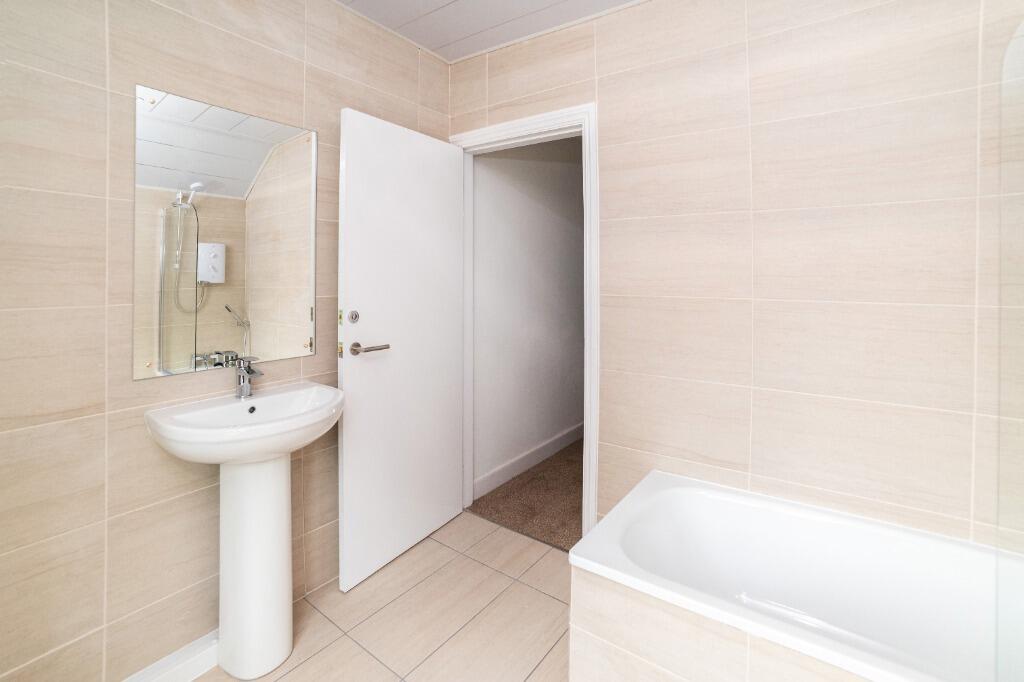 Additional image 16 of Warwards Lane, Selly Oak, Birmingham, B29