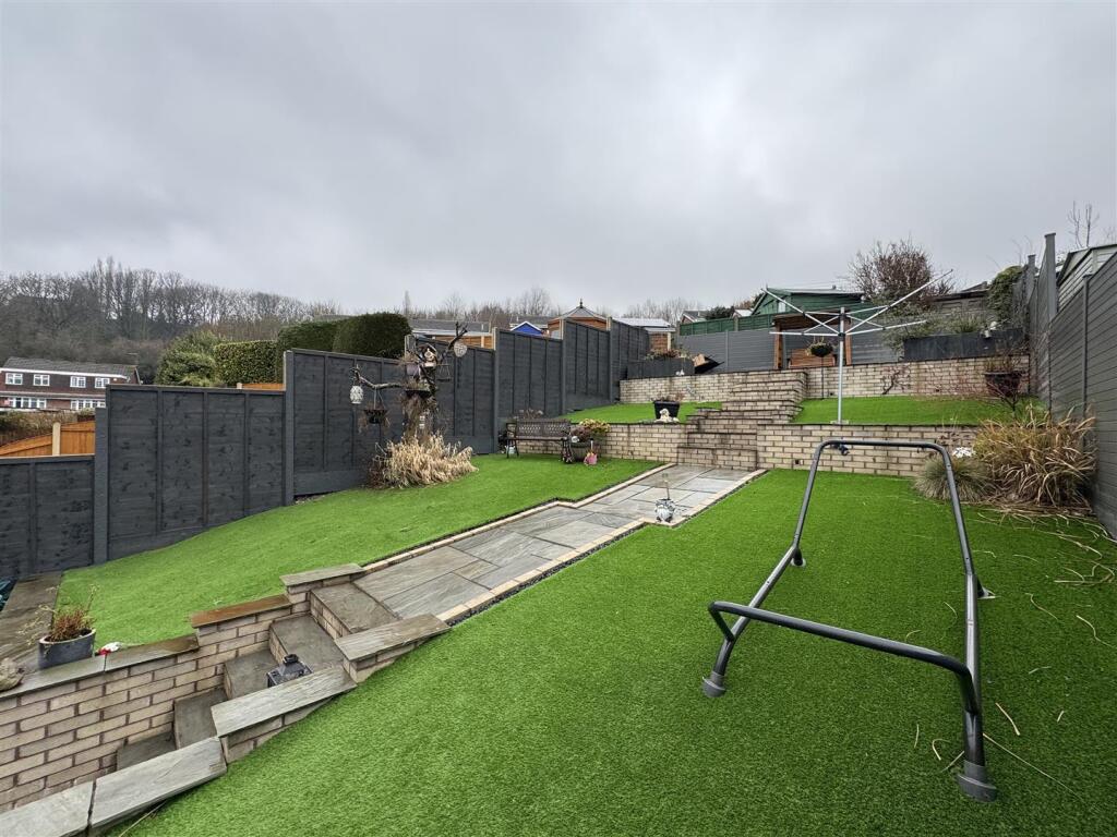 Additional image 20 of Woburn Drive, Halesowen