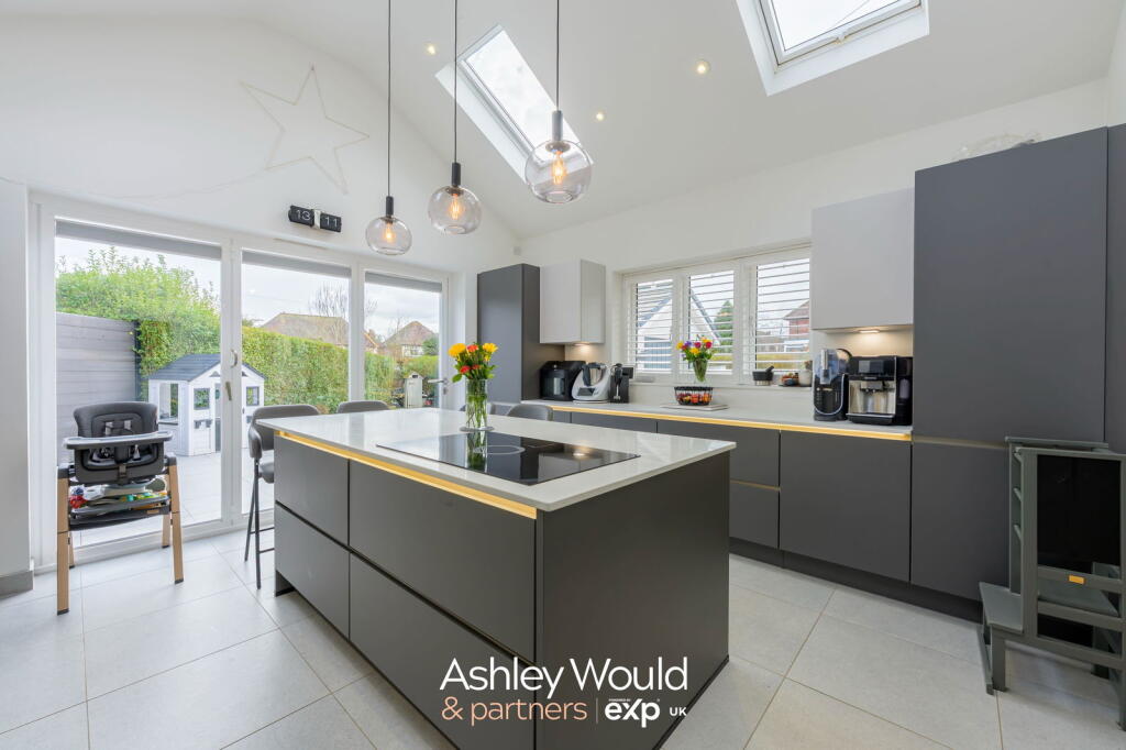 Additional image 31 of Bromsgrove Road, Hunnington, Halesowen, B62 0JL