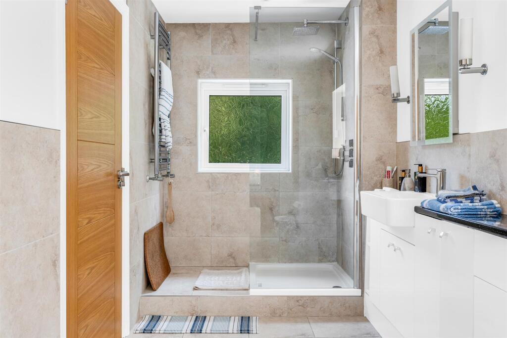 Additional image 15 of Lanercost Close, Welwyn